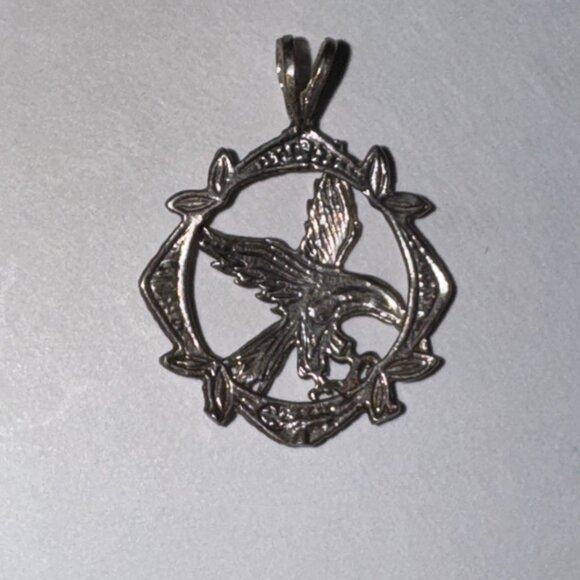 Sterling Silver Eagle Pendant, encircled - Picture 6 of 16